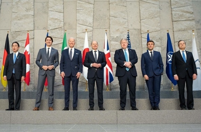 G7 leaders l-to-r: Fumio Kishida, Justin Trudeau, Joe Biden, Olaf Scholz, Boris Johnson, Emmanuel Macron, Mario Draghi.