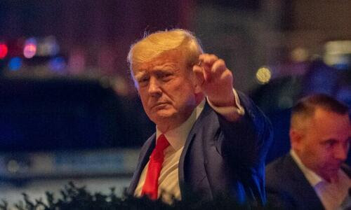 trump-bids-farewell