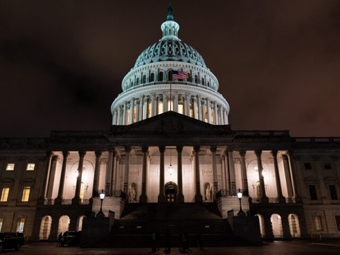 the-capitol-at-night