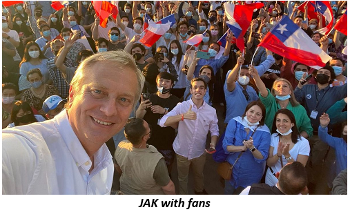jak-with-fans